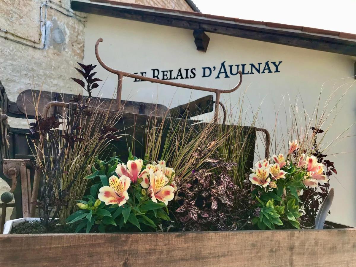 Le Relais D'Aulnay Bed & Breakfast Aulnay  Exterior photo